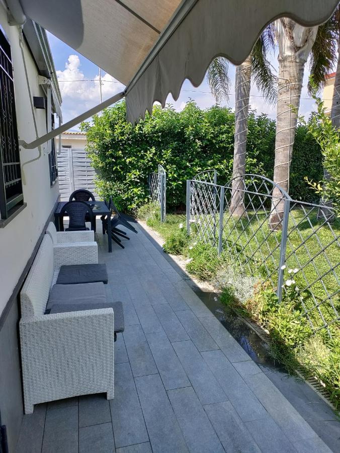 Villa Marisa Resort カステッランマーレ・ディ・スタービア エクステリア 写真