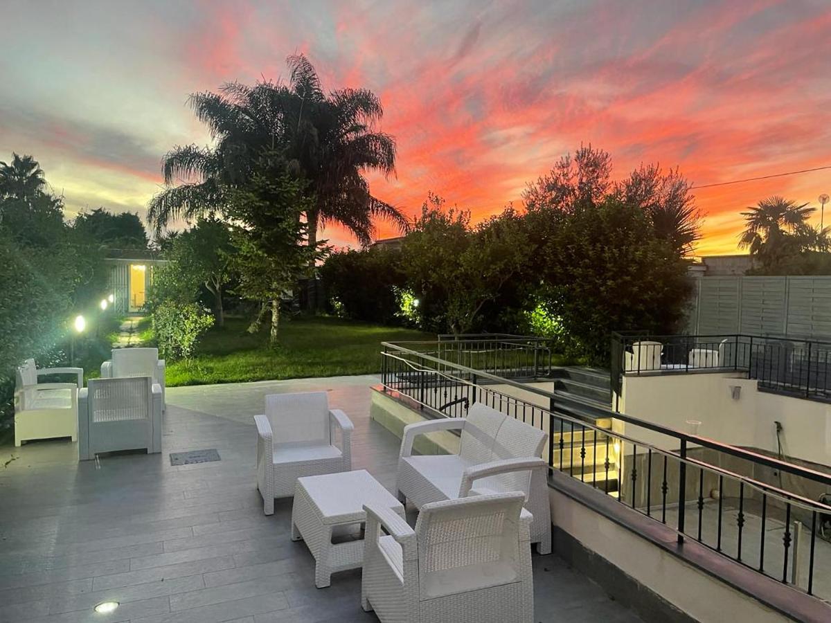 Villa Marisa Resort カステッランマーレ・ディ・スタービア エクステリア 写真