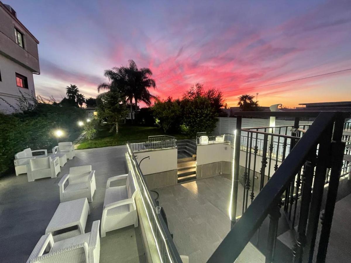 Villa Marisa Resort カステッランマーレ・ディ・スタービア エクステリア 写真