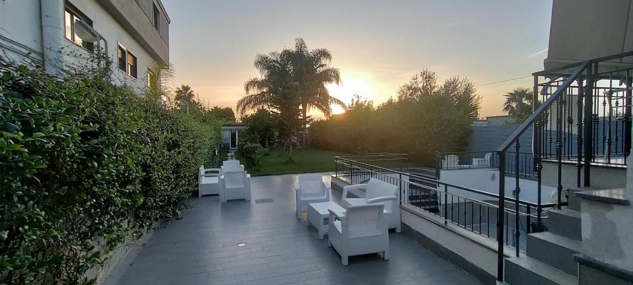 Villa Marisa Resort カステッランマーレ・ディ・スタービア エクステリア 写真